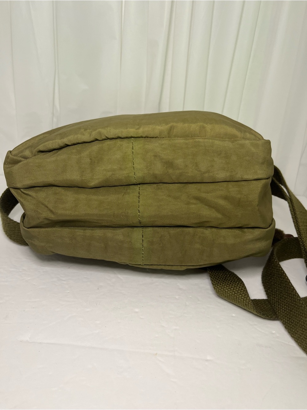 Kipling Olive Green Crossbody with Monkey Key Charm - Picture 8 of 11
